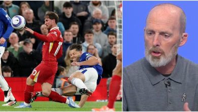 Mike Dean Rips Into VAR After Tarkowski's 'Horrible' Derby Escape 11 Mike Dean Rips Into VAR After Tarkowski's 'Horrible' Derby Escape