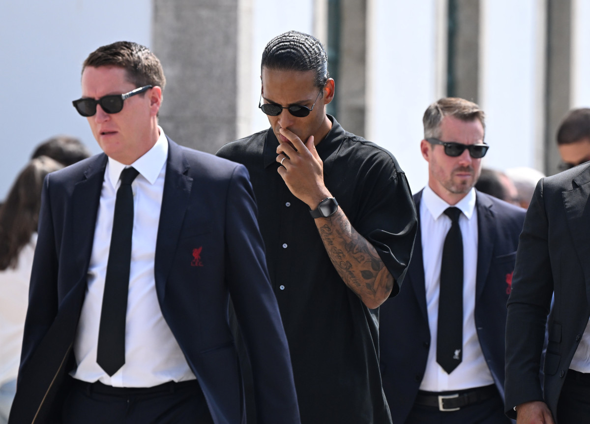 ‘Always Be With Us’: Van Dijk Pays Tribute To Diogo Jota On Anfield Return