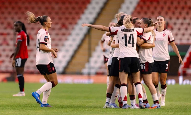 Liverpool Women 2-2 Man United Women: Holland And Kapocs On Target In Friendly 1 Liverpool Women 2-2 Man United Women: Holland And Kapocs On Target In Friendly