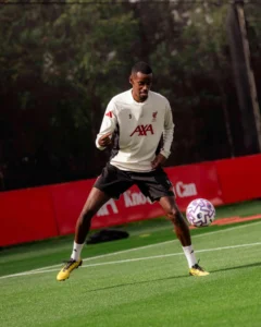 Alexander Isak Trains With Liverpool For The First Time
