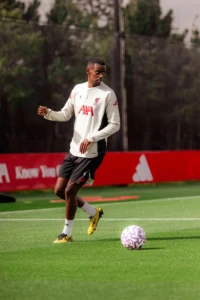 Alexander Isak Trains With Liverpool For The First Time Alexander Isak Trains With Liverpool For The First Time