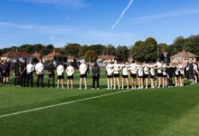 Liverpool Women Pay Tribute To Matt Beard With Minute’s Silence